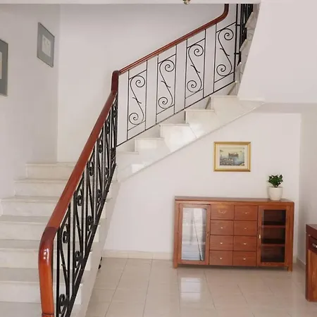 House In Βίλα *
